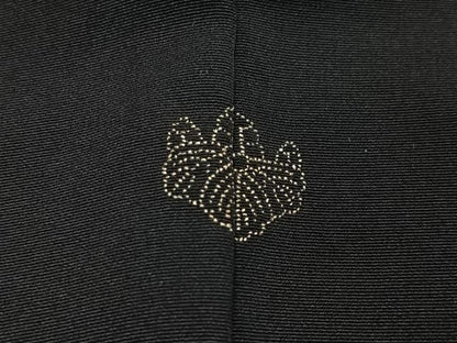 平和屋着物＃羽織　総刺繍　草花文　黒地　正絹　逸品　CABG3747ua