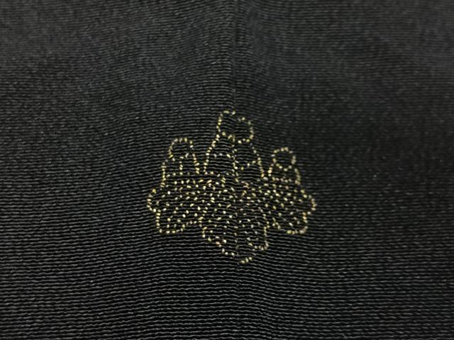 平和屋着物＃羽織　寿光織　枝花文　黒地　金糸　正絹　逸品　CABG3756ua