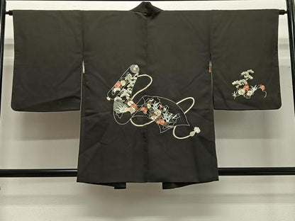 平和屋着物＃羽織　総刺繍　絵巻草花文　黒地　正絹　逸品　CABG3769ua