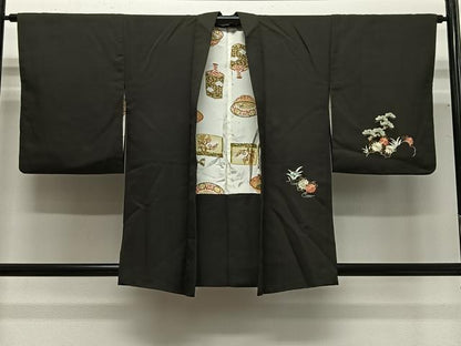平和屋着物＃羽織　総刺繍　絵巻草花文　黒地　正絹　逸品　CABG3769ua