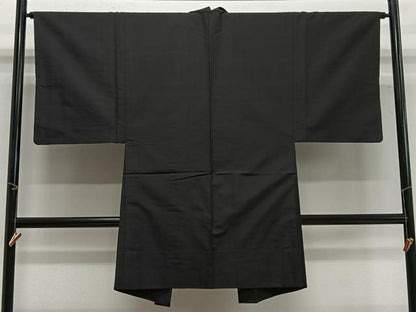 平和屋着物∞男性　長羽織　紬地　黒色　正絹　逸品　CABG3791ua