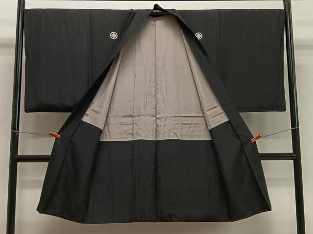 平和屋着物∞男性　長羽織　黒紋付　羽裏：利休白茶色　正絹　逸品　CABG3793ua