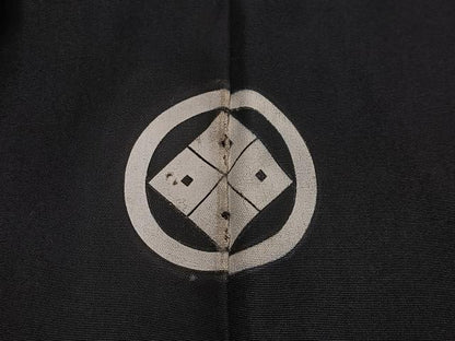平和屋着物∞男性　長羽織　黒紋付　羽裏：利休白茶色　正絹　逸品　CABG3793ua
