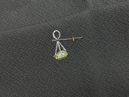 平和屋着物＃道中着　総刺繍　器物文　正絹　逸品　CABG3824ua