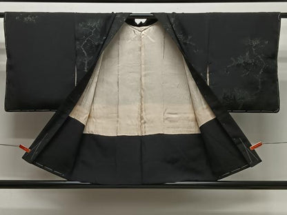 平和屋着物＃羽織　寿光織　三蓋松　黒地　銀糸　正絹　逸品　未使用　CABG3868ua