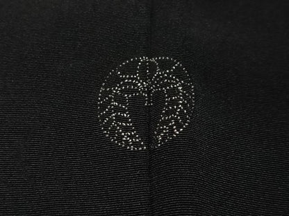 平和屋着物＃羽織　刺繍　枝葉文　黒地　正絹　逸品　CABG3881ua