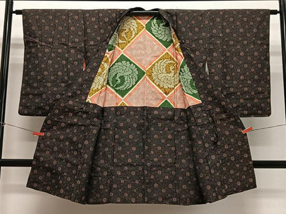 平和屋着物＃道行コート 草花文 黒地 ロング丈 正絹 逸品 CABG3976ua