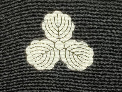 平和屋着物■豪華黒留袖　駒刺繍　地紙重ね御所車花文　暈し染め　金彩　正絹　逸品　CABG4257gh