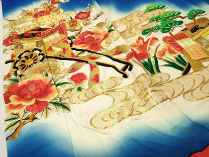 平和屋本店●色打掛　お引きずり　和装　結婚式　婚礼　神社挙式　花嫁　唐織　駒刺繍　御所車梅松花文　金糸　暈し染め　逸品　CABG4293gh