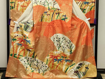 平和屋着物■豪華振袖 駒刺繍 笹竹花文 金彩 正絹 逸品 CABG4300gh