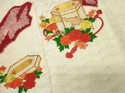 平和屋着物■豪華振袖　駒刺繍　絞り　貝桶花文　金糸　正絹　逸品　CABG4351gh