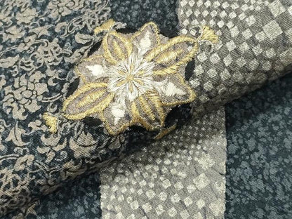 平和屋着物●男性　訪問着　刺繍　菱吉祥花文　暈し染め　銀彩　正絹　逸品　CABG4363gh