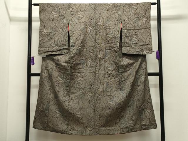 平和屋着物●アンティーク大島　本場大島紬　舞葉文　正絹　逸品　CABG4375gh