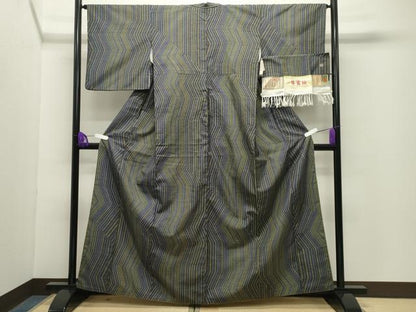 平和屋着物●石川県指定無形文化財　牛首紬　白山工房　手織り　幾何学文様　上代76万　証紙付き　正絹　逸品　CABG4381gh