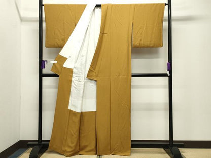 平和屋着物●上質な色無地　山吹茶色　正絹　逸品　CABG4394gh