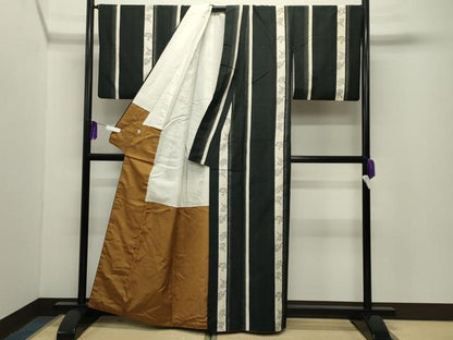 平和屋着物●上質な紬　吉祥間道　健勝苑扱い　正絹　逸品　CABG4449gh
