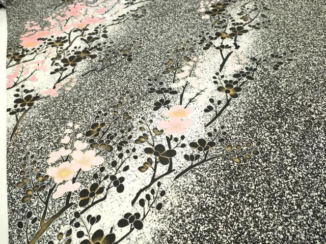 平和屋着物●訪問着　刺繍　枝梅文　たたき染め　黒地　金彩　正絹　逸品　CABG4482gh