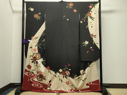 平和屋着物●豪華振袖　流水花蝶文　黒地　金彩　正絹　逸品　CABG4506gh