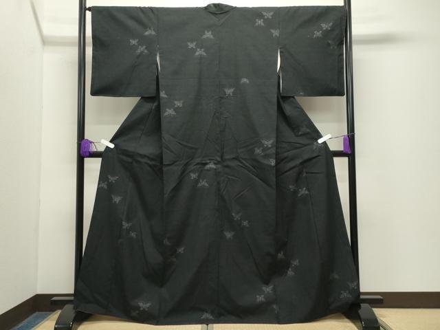 平和屋着物●結城紬　120亀甲　飛び亀甲柄　舞蝶文　正絹　逸品　CABG4533gh