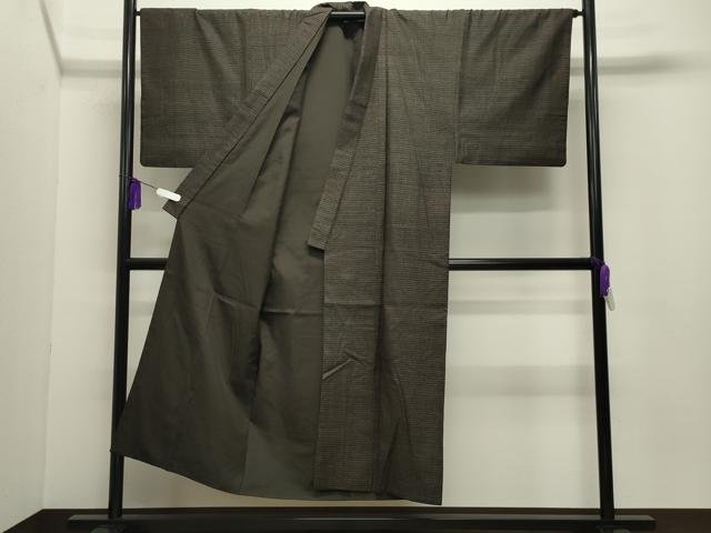 平和屋着物●男性　国指定重要無形文化財　本場久米島紬　手織　アンサンブル　格子柄　正絹　逸品　CABG4575gh
