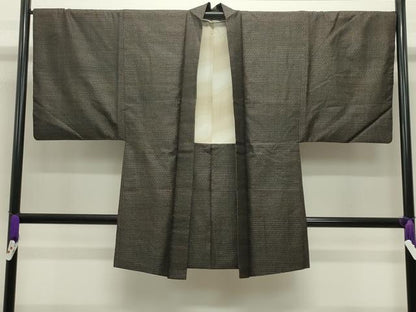平和屋着物●男性　国指定重要無形文化財　本場久米島紬　手織　アンサンブル　格子柄　正絹　逸品　CABG4575gh