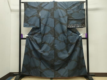 平和屋着物●本場大島紬　7マルキ　泥染め　雲重ね文　加納別誂　反端付き　正絹　逸品　CABG4581gh
