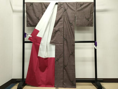 平和屋着物●本場大島紬　7マルキ　花唐草文　正絹　逸品　未使用　CABG4585gh