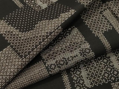 平和屋着物●本場大島紬　7マルキ　色紙重ね文　正絹　逸品　CABG4648gh