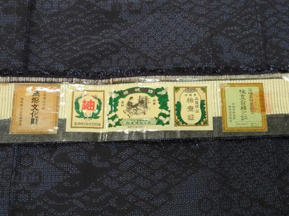 平和屋着物●結城紬　80亀甲　松皮菱花唐草文　証紙付き　正絹　逸品　CABG4682gh