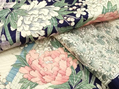 平和屋着物●創業460年・千總　小紋　草花文　銀彩　正絹　逸品　CABG4723gh