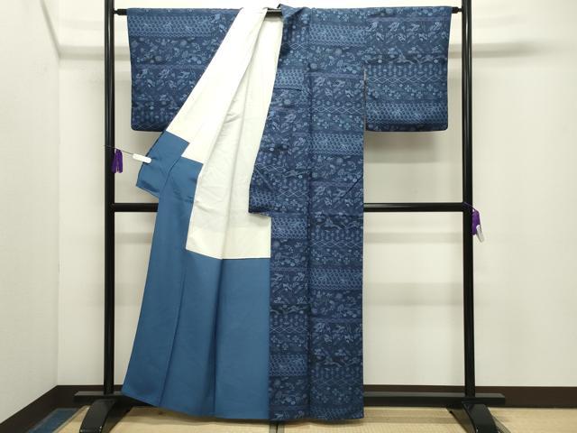 平和屋着物●上質な小紋　藍　飛鶴番傘花蝶文　正絹　逸品　CABG4746gh