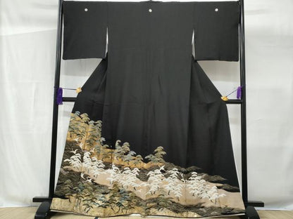平和屋着物■豪華黒留袖 駒刺繍 立波枝松文 金彩 正絹 逸品 CABG4882fb