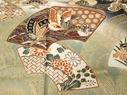 平和屋着物●豪華振袖　地紙花蝶文　暈し染め　金彩　三越扱い　正絹　逸品　CABG5220ut