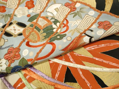 平和屋本店●アンティーク　大正ロマン　振袖　駒刺繍　檜扇松竹梅文　黒地　金彩　正絹　逸品　CABG5231ut