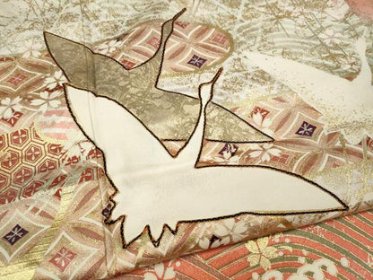 平和屋着物●世界的ファッションデザイナー　山本寛斎　kansaiブランド　振袖　駒刺繍　立波飛鶴文　暈し染め　金銀彩　逸品　CABG5249ut