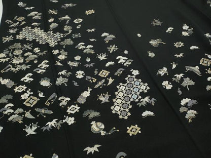 平和屋着物●訪問着　総刺繍　宝尽くし吉祥花文　黒地　金糸　正絹　逸品　CABG5255ut