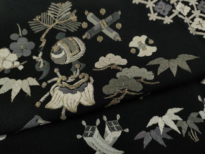 平和屋着物●訪問着　総刺繍　宝尽くし吉祥花文　黒地　金糸　正絹　逸品　CABG5255ut