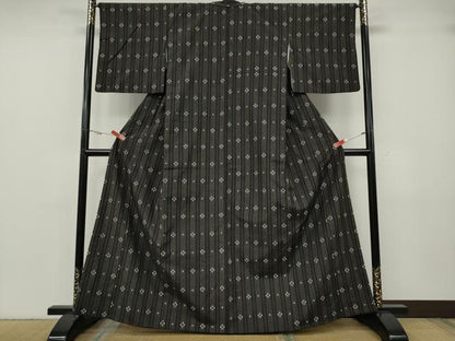 平和屋着物●上質な紬　間道　十字絣　正絹　逸品　CABG5258ut