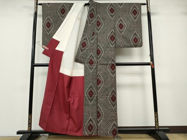 平和屋着物●本場大島紬　龍郷絣　菱花文　正絹　逸品　CABG5267ut