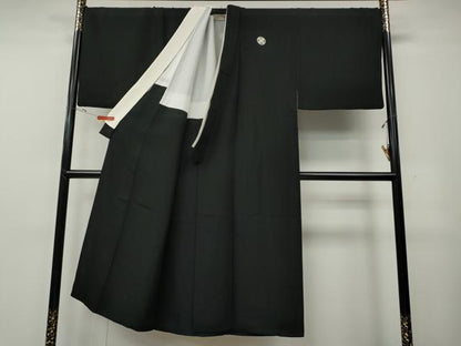 平和屋着物●男性　黒紋付・羽織セット　羽裏：風景文　キングサイズ　正絹　逸品　CABG5296ut