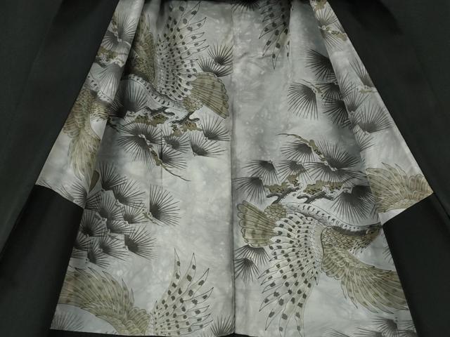 平和屋着物●男性　黒紋付・羽織セット　羽裏：枝松葉　鷹　キングサイズ　正絹　逸品　CABG5297ut