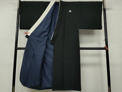 平和屋着物●男性　黒紋付・羽織セット　羽裏：人物風景文　キングサイズ　正絹　逸品　CABG5299ut