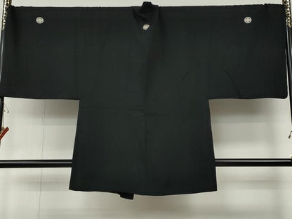 平和屋着物●男性　黒紋付・羽織セット　羽裏：人物風景文　キングサイズ　正絹　逸品　CABG5299ut