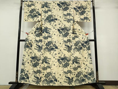 平和屋着物●上質な小紋　藍　型染め　籬花文　鬼しぼ縮緬　正絹　逸品　CABG5337ut