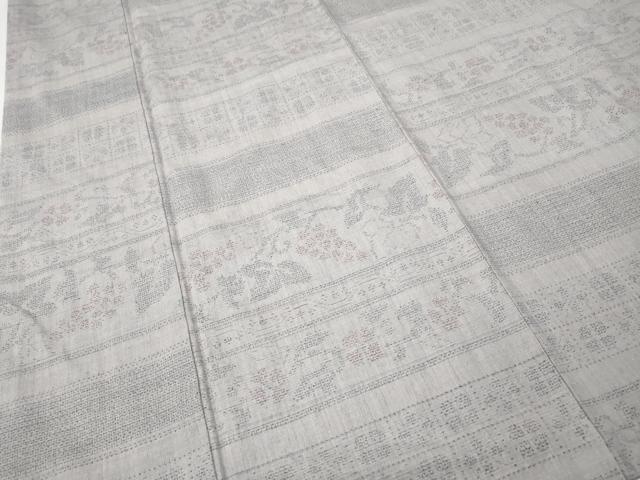 平和屋着物●本場結城紬　重要無形文化財　100亀甲　横段葡萄花文　正絹　逸品　CABG5411ut