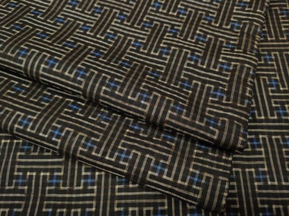 平和屋着物●本場大島紬　龍郷絣　秋名バラ　正絹　逸品　CABG5417ut