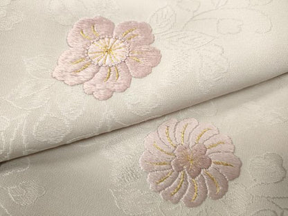 平和屋着物●豪華色留袖　総刺繍　舞花文　金糸　正絹　逸品　CABG5422ut