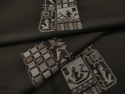 平和屋着物●本場大島紬　9マルキ　地空き　壁画文様　ほていや扱い　正絹　逸品　CABG5561ut
