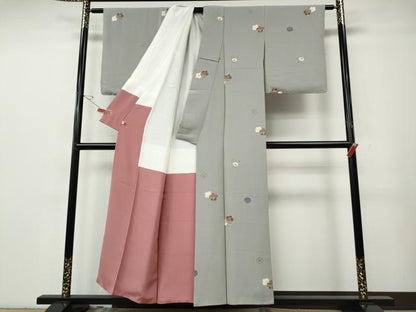 平和屋着物●上質な小紋　舞花文　金彩　正絹　逸品　CABG5565ut