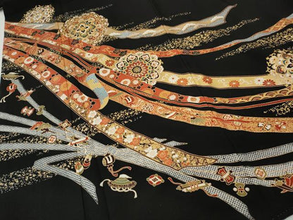平和屋着物●豪華黒留袖　駒刺繍　熨斗正倉院宝尽くし花文　金彩　正絹　逸品　CABG5598ut